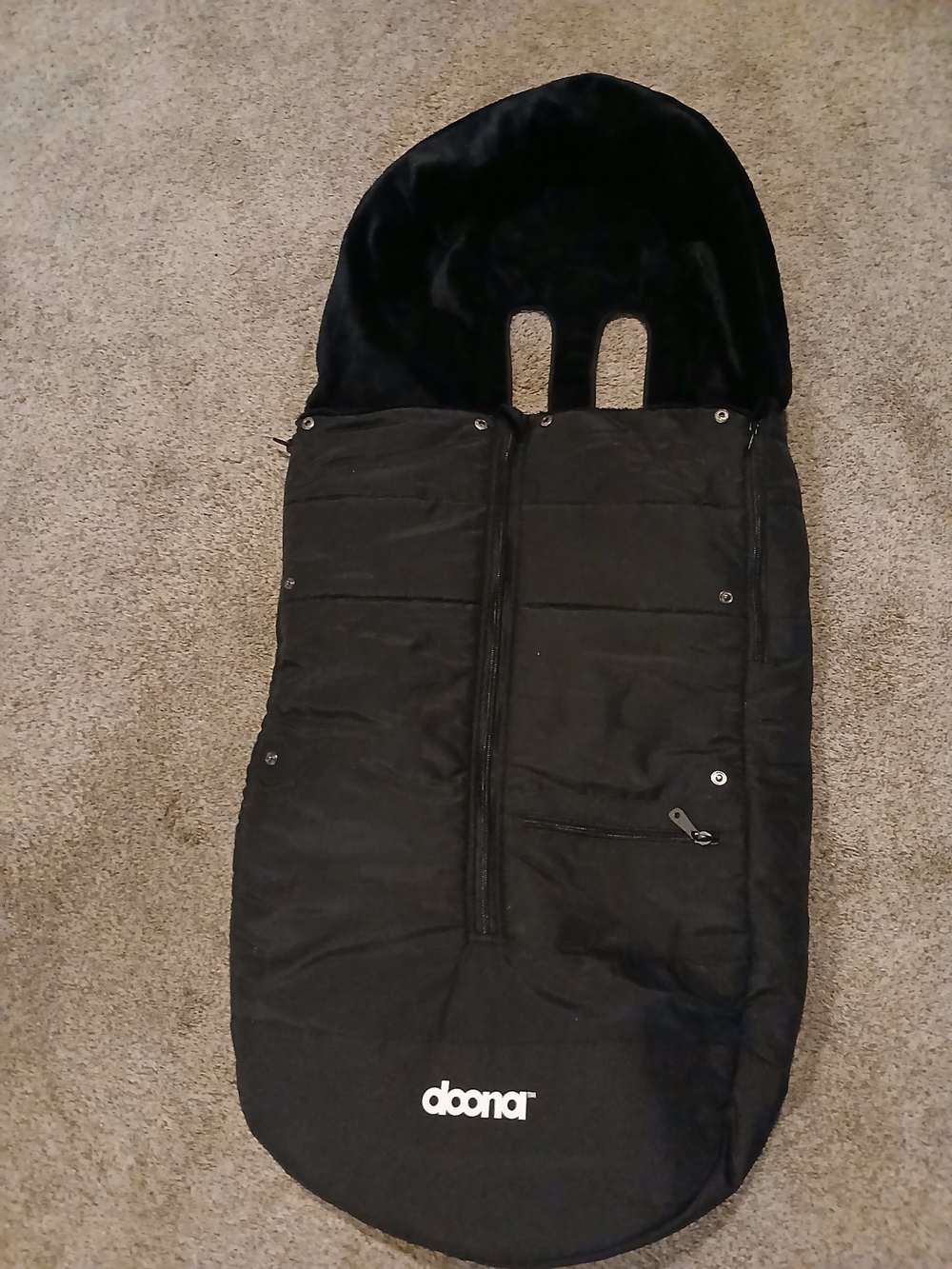 doona Black Infant Footmuff - Black Cozy Liner